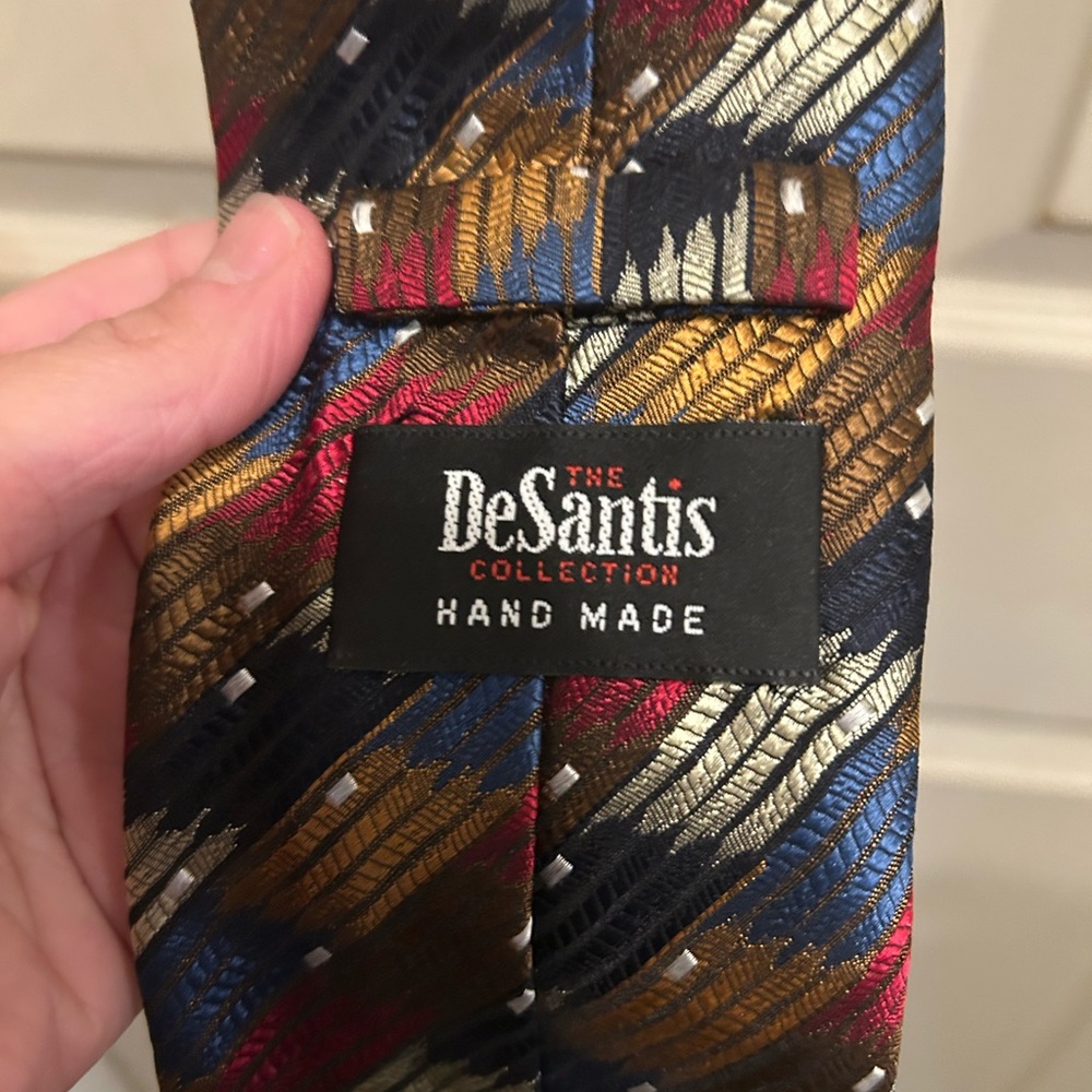 The DeSantis Collection Multicolor herringbone Striped Tie with white dots - Picture 3 of 8